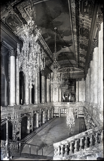 NY-NYC-MAN-Paramount-CAPC-M0316