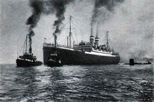 Photo01-DepartureOfTheSteamshipNewYork-500