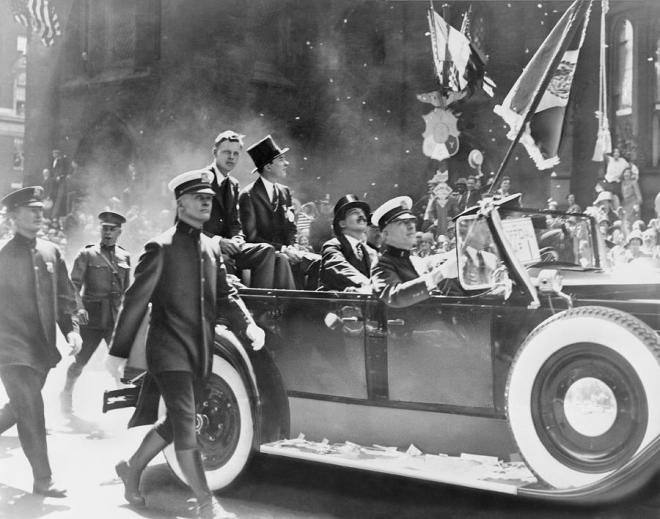 lindberghs-ticker-tape-parade-1927-science-photo-library